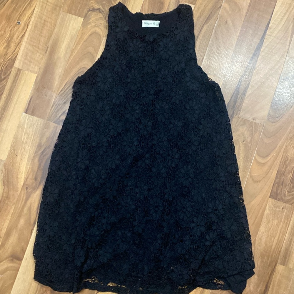 Black lace flowy dress
